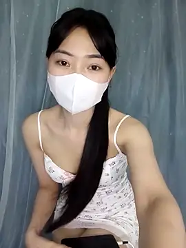 Snapshot of Xiangchuu chatting on 03/31/26, 02:17 Xiangchuu online show from 03/31/26, 02:17