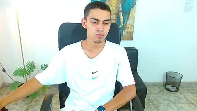 Snapshot of lucass_18 chatting on 03/27/26, 08:41 lucass 18 online show from 03/27/26, 08:41