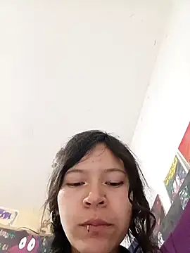 Ninffa sweet21 online show from 04/18/26, 12:58