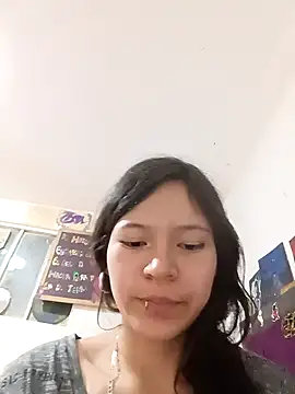 Ninffa sweet21 online show from 04/23/26, 04:46