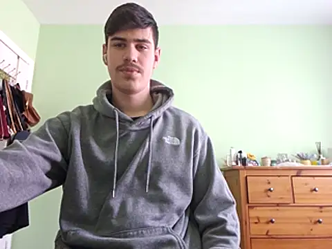 Snapshot of theicelord chatting on 03/25/26, 02:34 theicelord online show from 03/25/26, 02:34