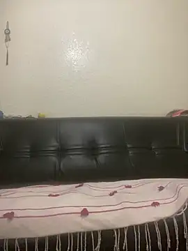 Snapshot of Ashwak_trans chatting on 04/09/26, 10:48 Ashwak trans online show from 04/09/26, 10:48