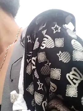 Bianca Nina online show from 04/27/26, 11:03