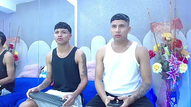 party duo playboy online show from 04/23/26, 02:57
