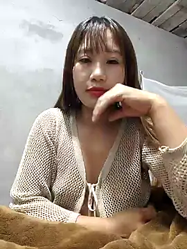 xinhxinh-cute online show from 05/06/26, 12:41