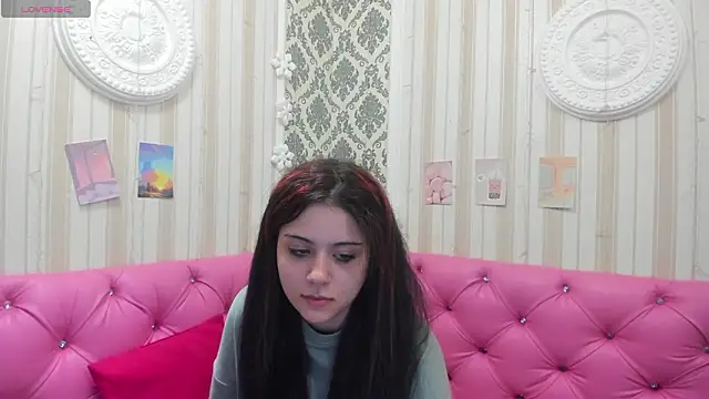 Snapshot of AshleyxSecret chatting on 03/26/26, 05:57 AshleyxSecret online show from 03/26/26, 05:57