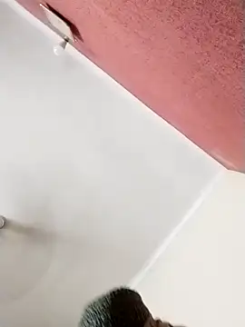 Snapshot of Sweet_Stuff1990 chatting on 04/01/26, 10:05 Sweet Stuff1990 online show from 04/01/26, 10:05