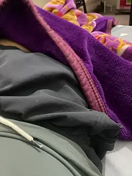 sweet lollipop4 online show from 04/01/26, 03:18