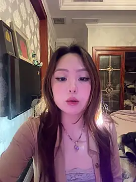 thelittlexx online show from 04/15/26, 08:10