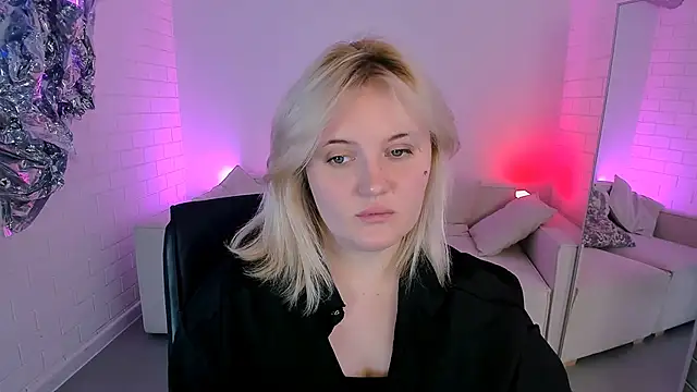 KathyBriggs online show from 04/26/26, 05:05