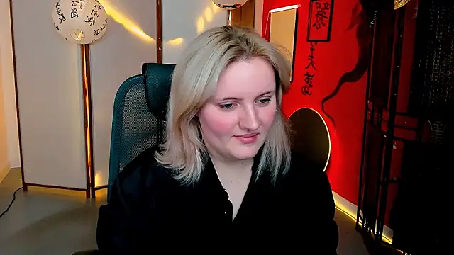 KathyBriggs online show from 05/03/26, 05:13