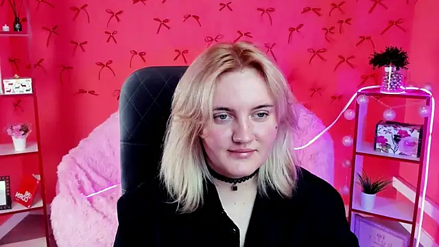 KathyBriggs online show from 05/25/26, 05:13
