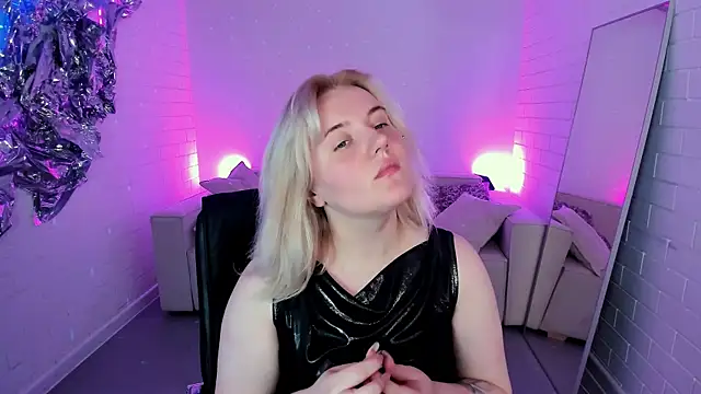 KathyBriggs online show from 05/30/26, 05:04