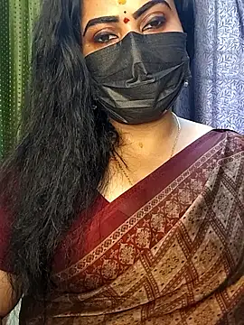 Snapshot of Anushka_flower chatting on 04/17/26, 08:28 Anushka flower online show from 04/17/26, 08:28