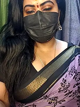 Snapshot of Anushka_flower chatting on 04/30/26, 01:23 Anushka flower online show from 04/30/26, 01:23