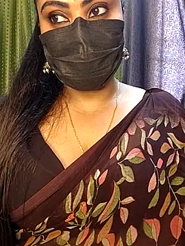 Snapshot of Anushka_flower chatting on 05/05/26, 07:38 Anushka flower online show from 05/05/26, 07:38