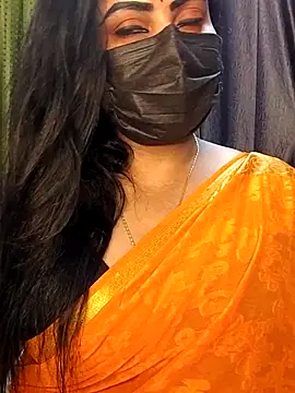 Snapshot of Anushka_flower chatting on 05/07/26, 05:18 Anushka flower online show from 05/07/26, 05:18