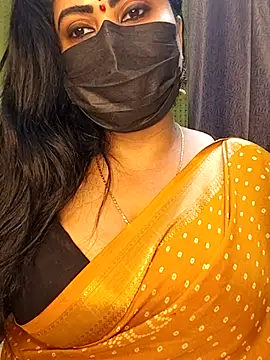 Snapshot of Anushka_flower chatting on 05/24/26, 06:35 Anushka flower online show from 05/24/26, 06:35