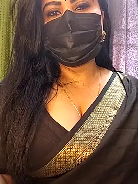 Snapshot of Anushka_flower chatting on 06/08/26, 01:50 Anushka flower online show from 06/08/26, 01:50