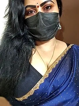 Snapshot of Anushka_flower chatting on 06/27/26, 10:42 Anushka flower online show from 06/27/26, 10:42