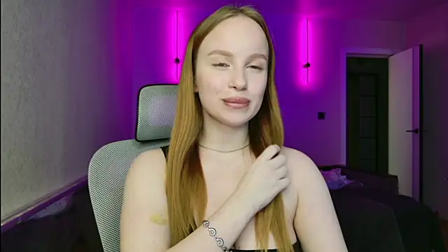 BunnyShinex online show from 06/17/26, 03:24