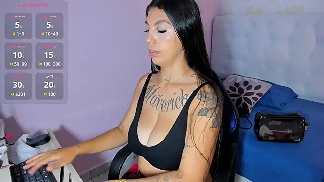 TATILARSON2 online show from 03/26/26, 12:33