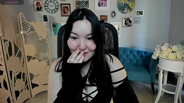 CamilaMartiez online show from 06/13/26, 12:14