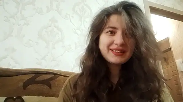 Snapshot of BonitaZinke chatting on 04/22/26, 11:12 BonitaZinke online show from 04/22/26, 11:12