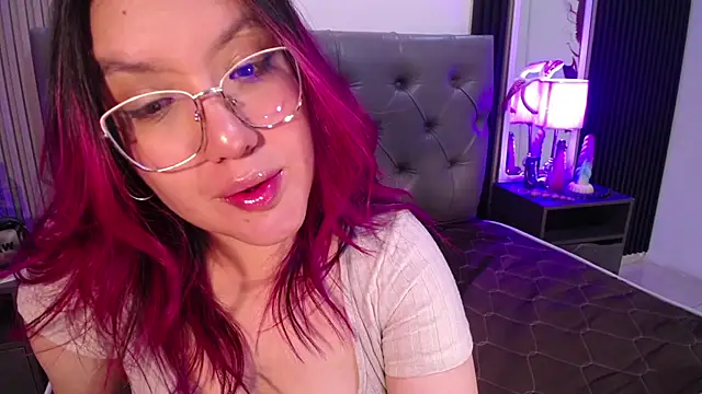 Snapshot of Lana_sweett2 chatting on 07/10/26, 04:06 Lana sweett2 online show from 07/10/26, 04:06