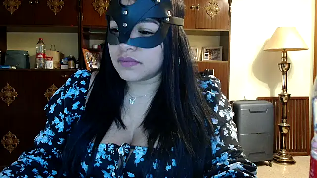 aquamarine hot online show from 03/25/26, 04:57