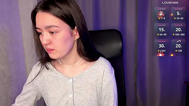 lilysolar online show from 04/20/26, 03:59