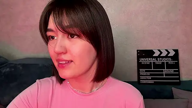 lilysolar online show from 05/10/26, 05:29