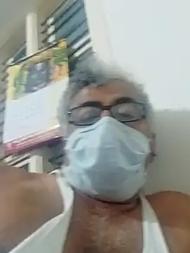 Snapshot of mature55 chatting on 04/04/26, 02:03 mature55 online show from 04/04/26, 02:03