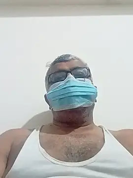 Snapshot of mature55 chatting on 04/24/26, 12:40 mature55 online show from 04/24/26, 12:40