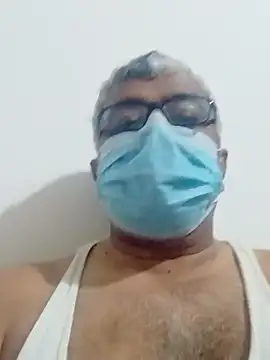 Snapshot of mature55 chatting on 05/11/26, 02:45 mature55 online show from 05/11/26, 02:45