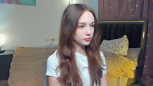 Snapshot of SharriSang chatting on 05/13/26, 07:28 SharriSang online show from 05/13/26, 07:28