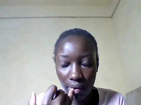 Snapshot of sexy_choco254 chatting on 06/29/26, 01:11 sexy choco254 online show from 06/29/26, 01:11