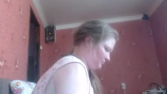 Snapshot of CharleyReid chatting on 06/28/26, 08:31 CharleyReid online show from 06/28/26, 08:31