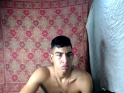 Milo LatinBoy online show from 05/20/26, 04:40