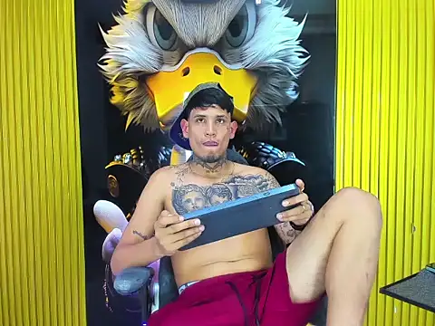 Winsord Bigcock online show from 03/26/26, 08:47