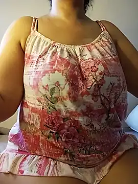 Snapshot of orla-love chatting on 07/04/26, 03:29 orla-love online show from 07/04/26, 03:29
