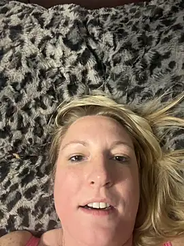 sweetkacibaby online show from 04/10/26, 01:27