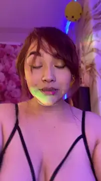 SweetLittleRed online show from 06/16/26, 06:05
