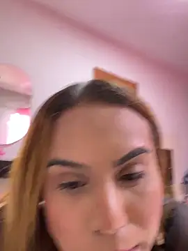 Jullyanaximeness online show from 06/10/26, 01:21