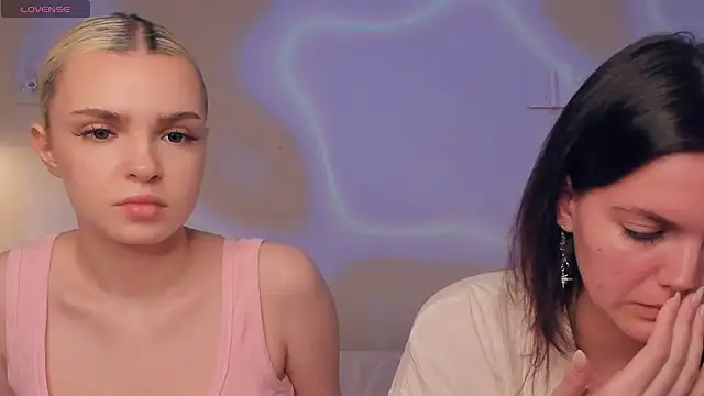 JuliannPaysour online show from 05/08/26, 07:25