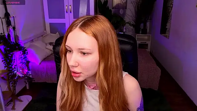 zoeforrd online show from 03/28/26, 05:40