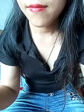 Snapshot of Zubu- chatting on 04/13/26, 05:46 Zubu- online show from 04/13/26, 05:46