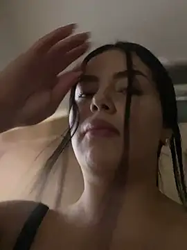 Cami olarte online show from 04/09/26, 05:07