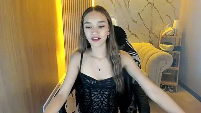 Snapshot of Paulin_roses_tf chatting on 04/13/26, 01:27 Paulin roses tf online show from 04/13/26, 01:27
