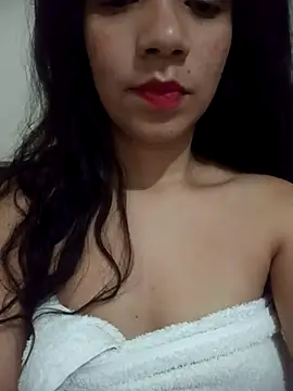 Morena  Florr online show from 04/24/26, 10:50
